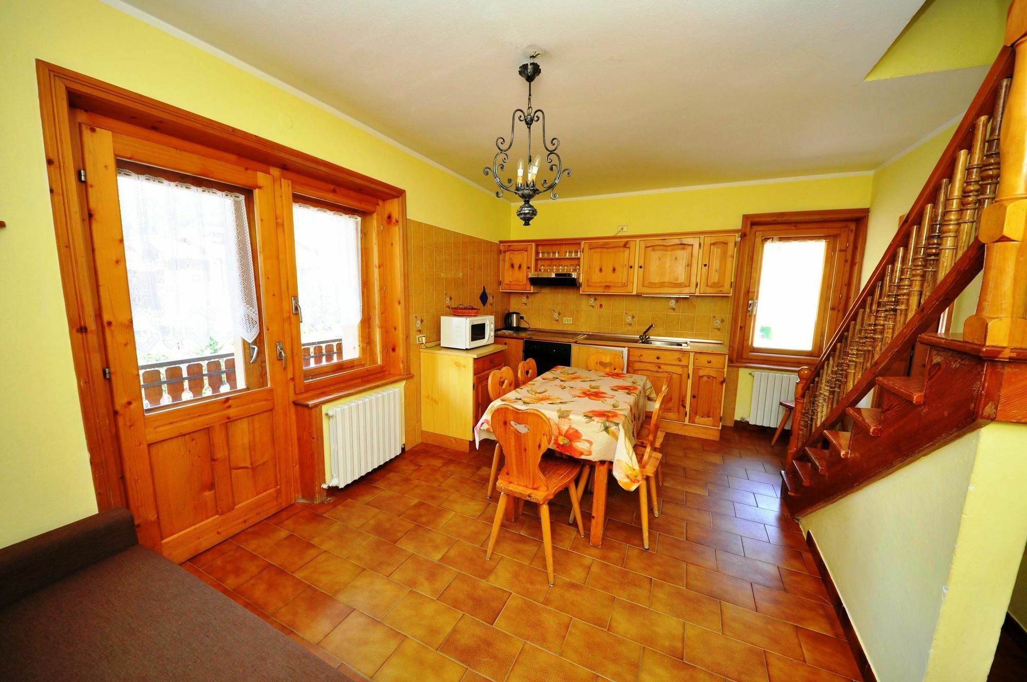 Residence Casa Longa By Livigno Accomodation المظهر الخارجي الصورة