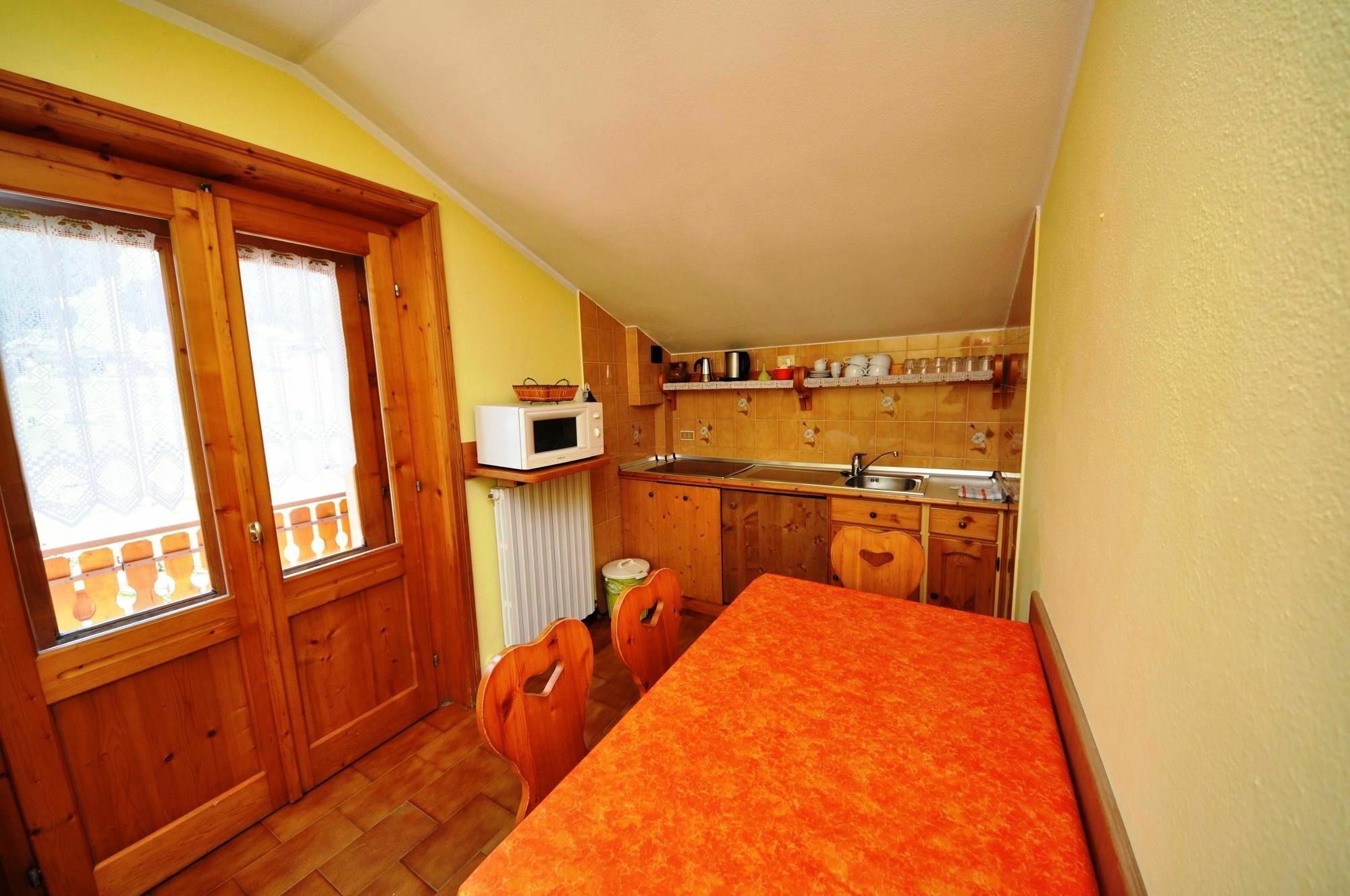 Residence Casa Longa By Livigno Accomodation المظهر الخارجي الصورة