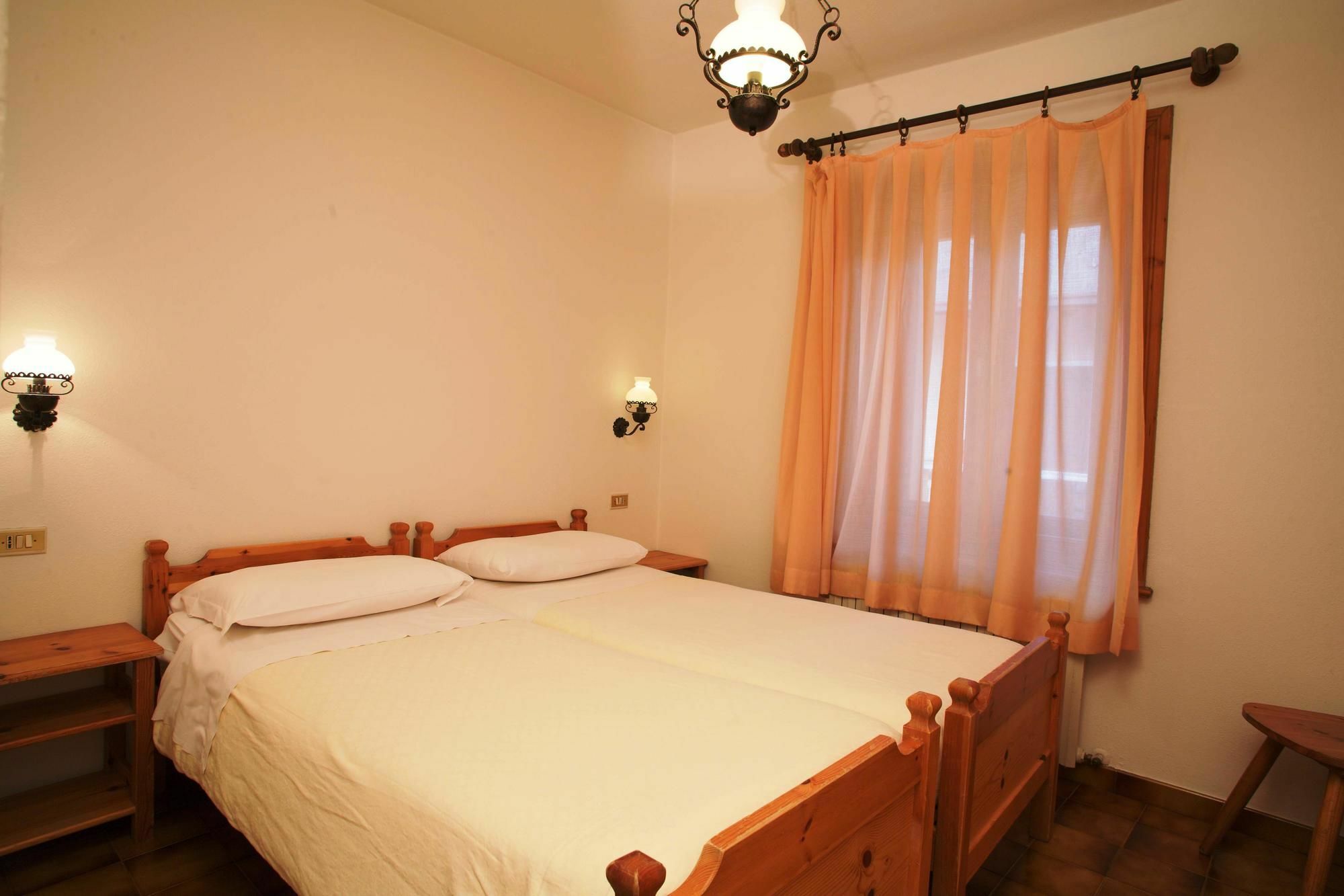 Residence Casa Longa By Livigno Accomodation المظهر الخارجي الصورة